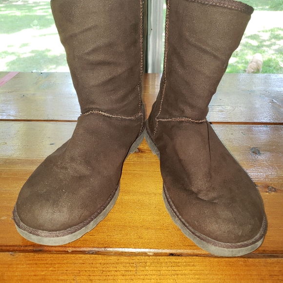 Women's boots - Picture 1 of 6
